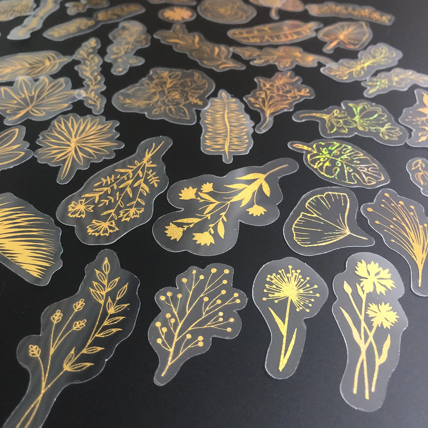 80 قطعة من ملصقات الذهب اللامعة على شكل زهرة نباتي...