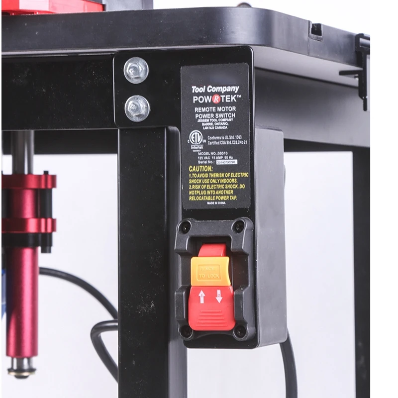 Рисунок 6 - Настольная электрическая деревообрабатывающая