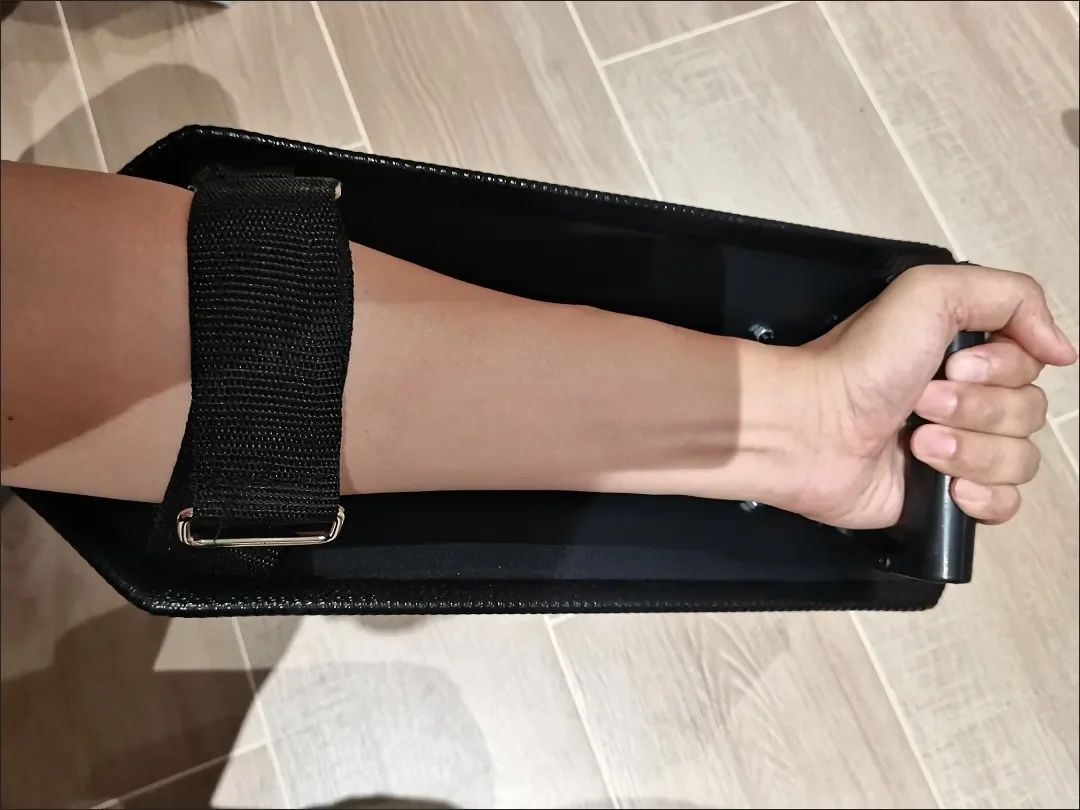 Self Defense Shield Antiriot Personal Security Protection Supplies Portable Security Guard Equipment Aluminium Alloy