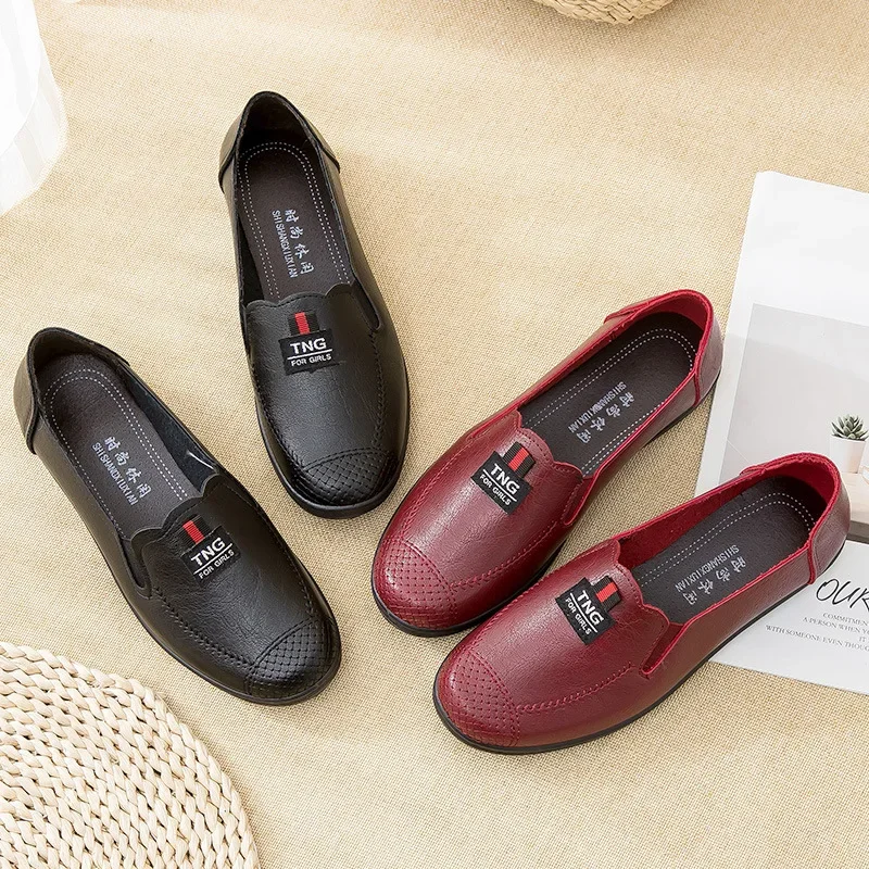 High Quality Women Leather Loafers 2024 Spring Women's Flat Shoes Breathable Slip on Flats Ladies Casual Moccasins Shoes