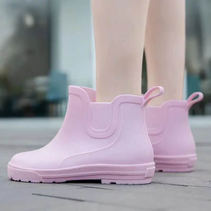 Women's Autumn Winter Rain Shoes Thick Bottom Non Slip Were Resistant High Top Cover Foot Plush Insulated Rain Shoe Working Shoe