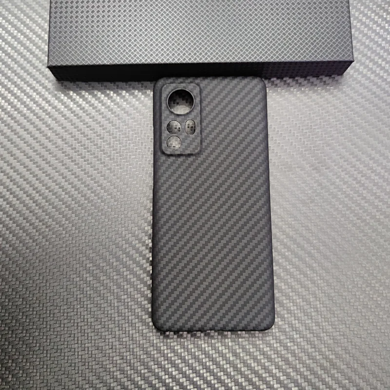 

Ультратонкий чехол из углеродного волокна для Xiaomi 12 pro /10S /11 pro/11