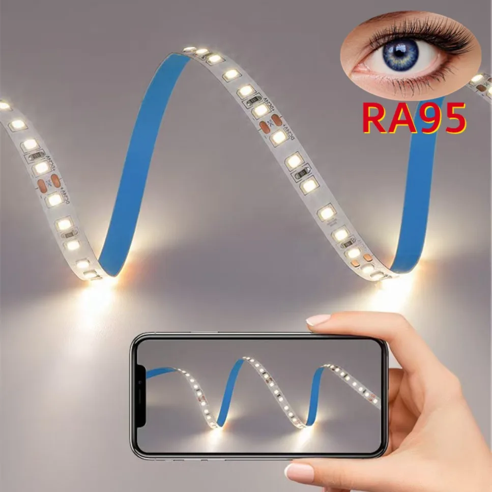 รูปสินค้า แถบไฟ LED ยืดหยุ่น 240 LEDs แสงขาว 6000K สำหรับตกแต่งบ้าน