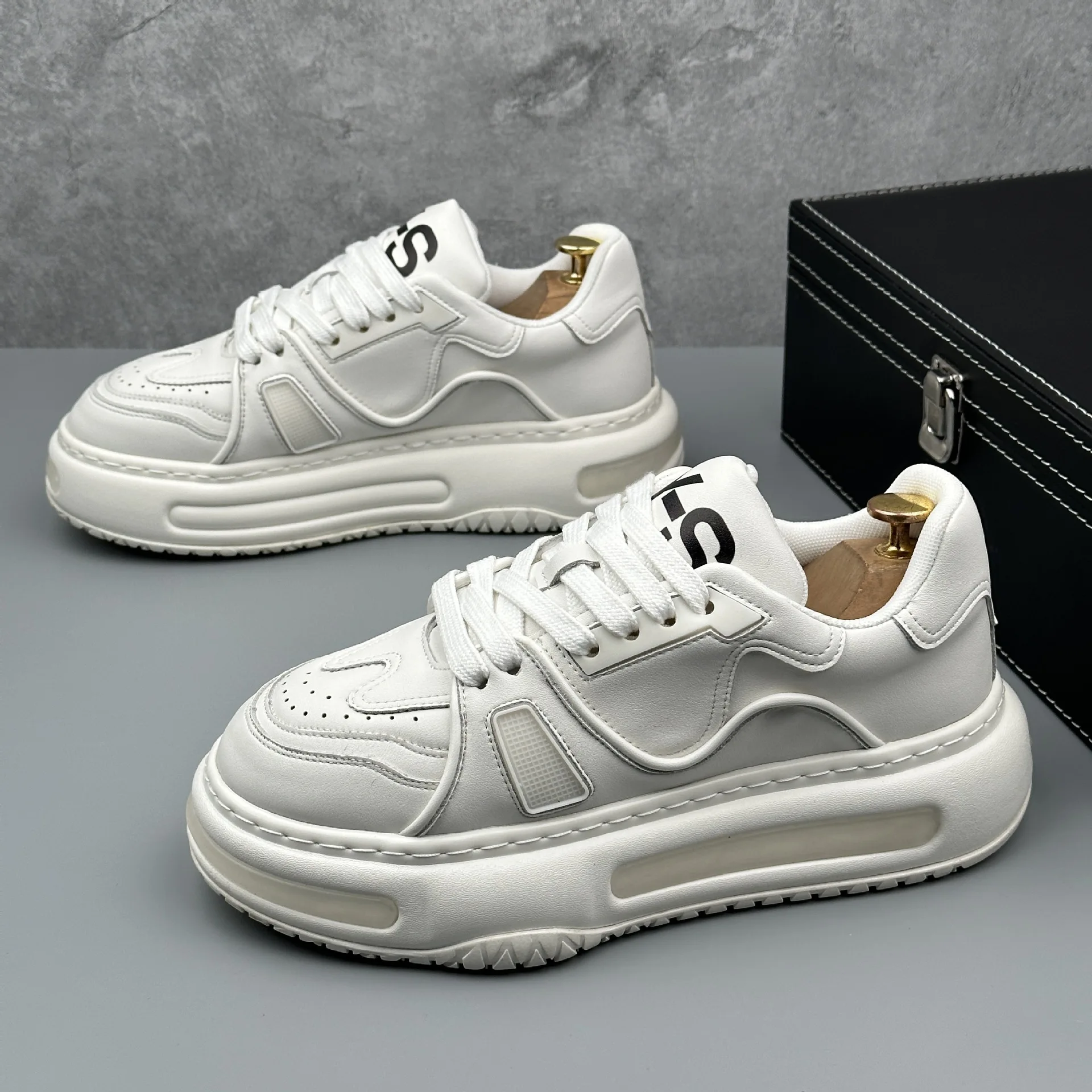 New Classic Men's Thick soled Increased Height Simple Fashion Casual Shoes Comfortable Soft soled Wear resistant Sports Shoes 4