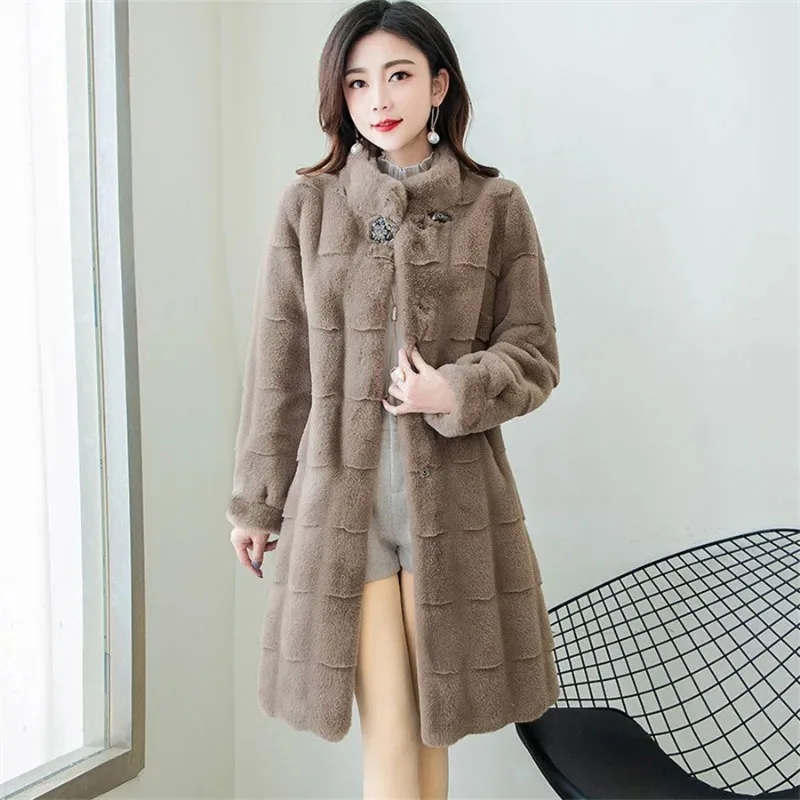 2023 Winter New Women Faux Fur Coat Mid Length Version Thicken Warm Imitate Mink Outwear Loose Large Size High Fashion Jackets
