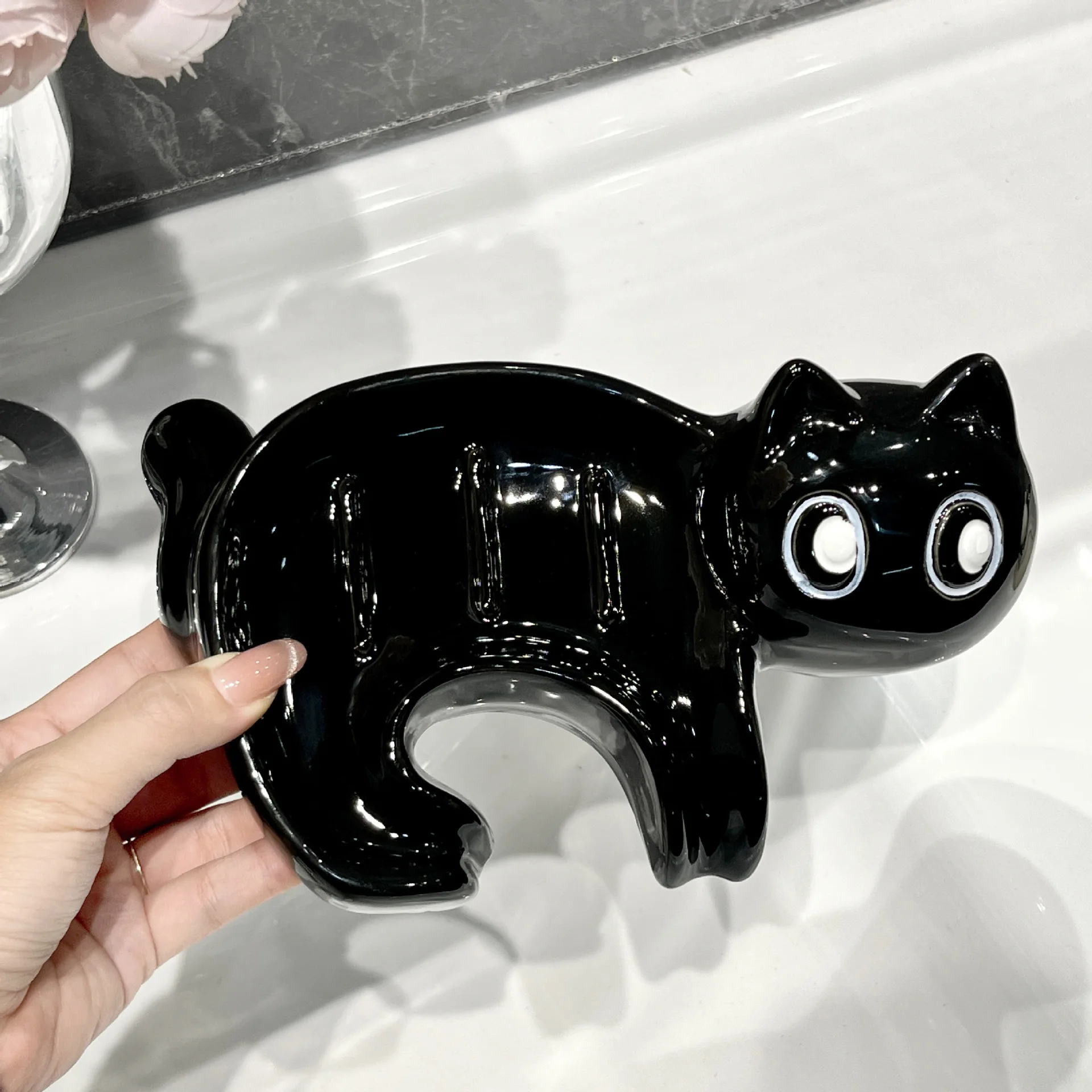 

Мультяшная Милая кошка, сливная искусственная керамическая тарелка для туалетного мыла, аксессуары для ванной комнаты, домашний декор