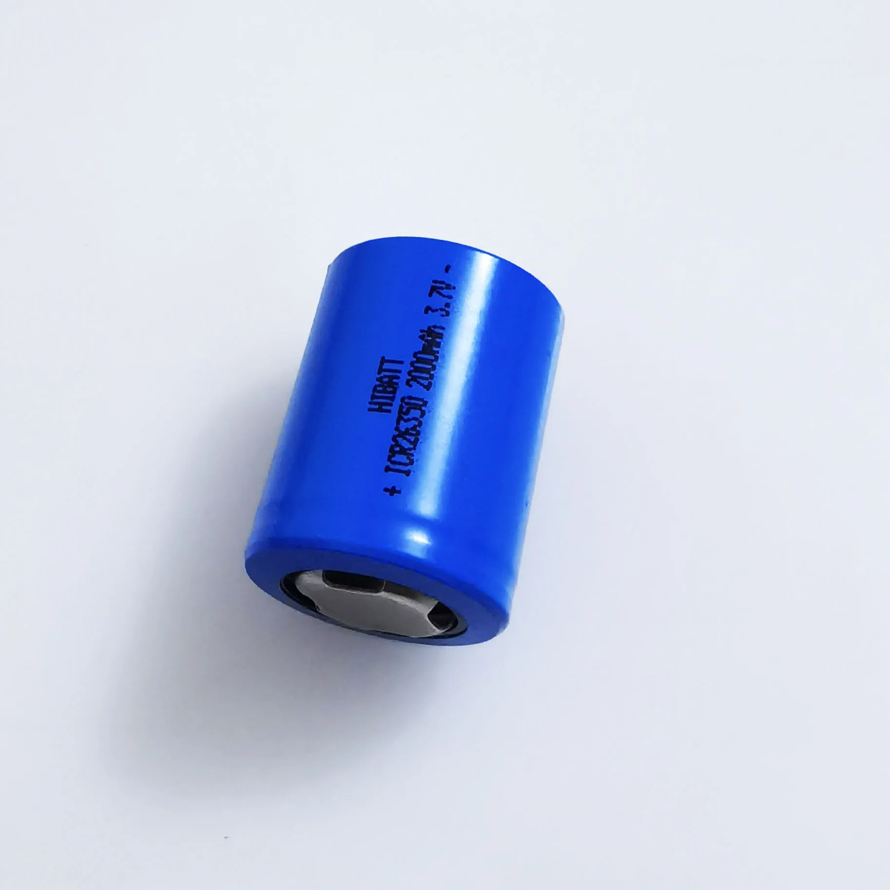 Wholesale Custom 3.7V 26350 lithium ion rechargeable battery 2000mAh