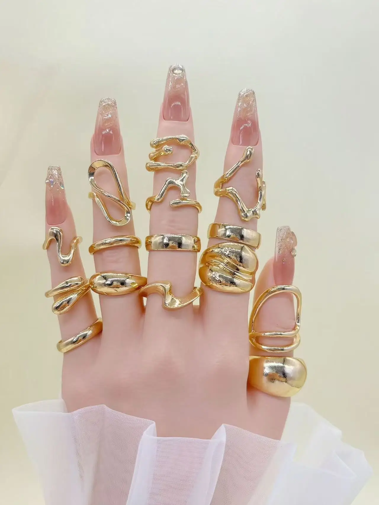 Fashionable Retro Geometric Pearl large Flower Ring Set, Gold Opening Women's Jewelry New Accessory set Gift Image 7