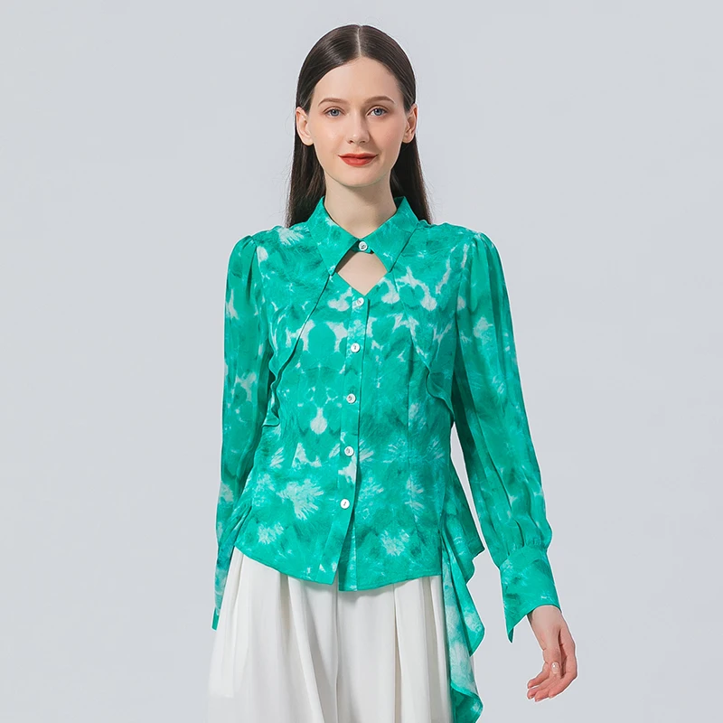 

Silk Jacquard Green V-Neck Hitting Material Stitching Fashion Streamer Wild Breathable Loose Long-Sleeved Shirt Autumn BE783