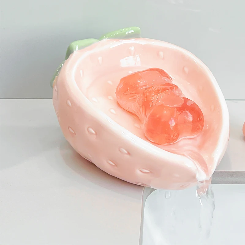 Creative Ceramic Soap Box, Light luxury Strawberry Shaped Soap Dishes, Home Bathroom Kitchen Supplies Bathroom storage rack, 1Pc