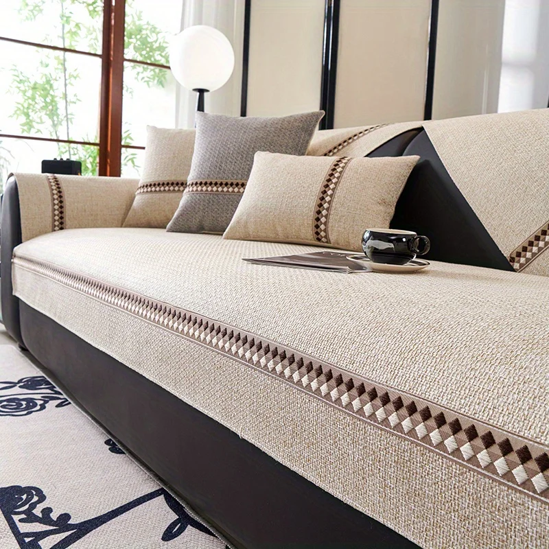 A solid color sofa cushion, a linen cushion for all seasons, and a non-slip cover cloth 5