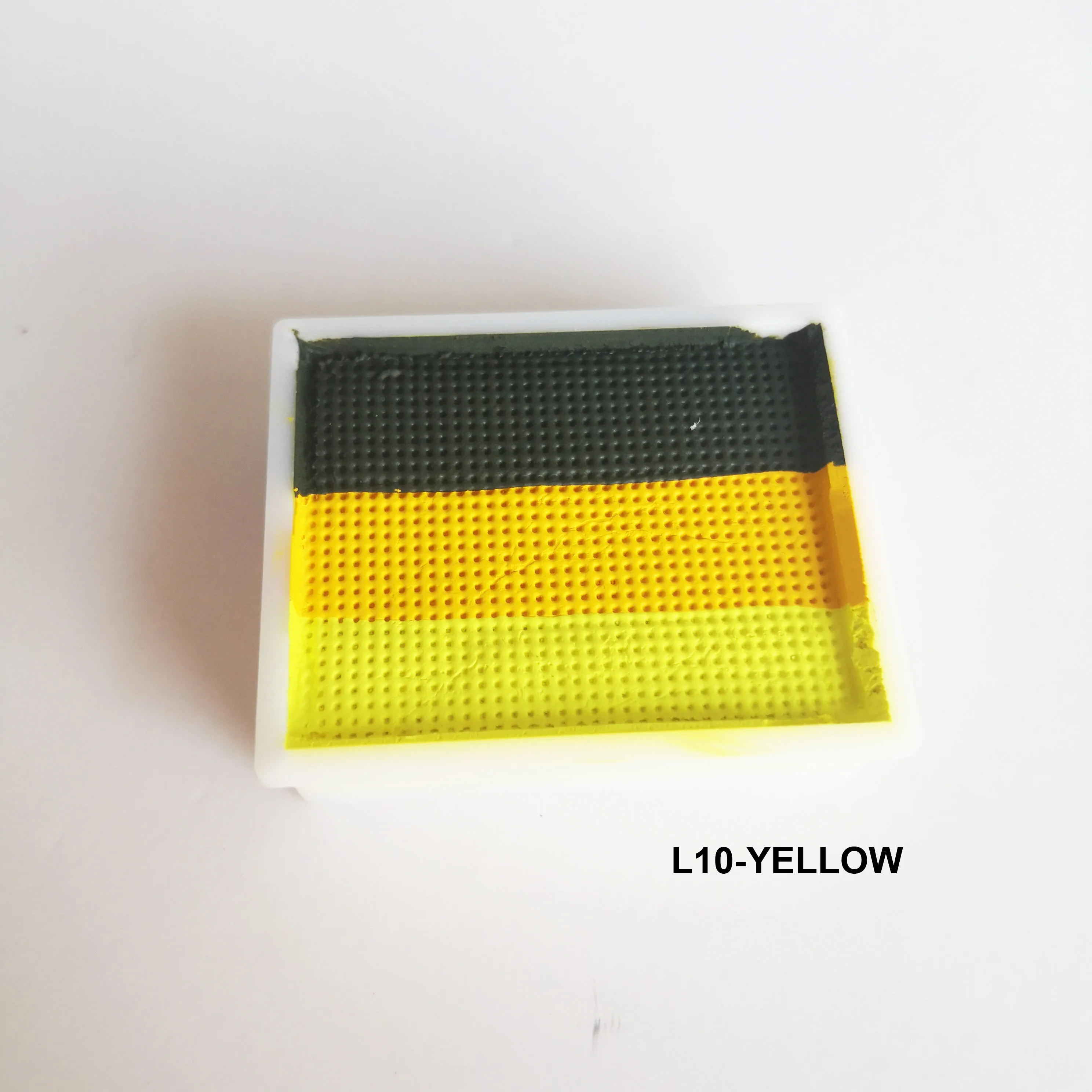 L10-yellow