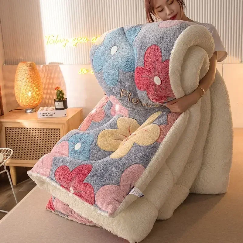 

Lamb Fleece Super Warm Quilt Winter Thickening Warm Coral Fleece Blanket Bed Single Double Dormitory Student Flannel Quilt