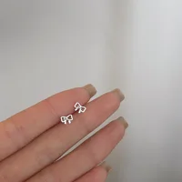 New Heart Stud Earrings for Women Hypoallergenic Daily Wear Minimalist Cute Star Silver Color Ear Girls Pierc Jewelry Gifts
