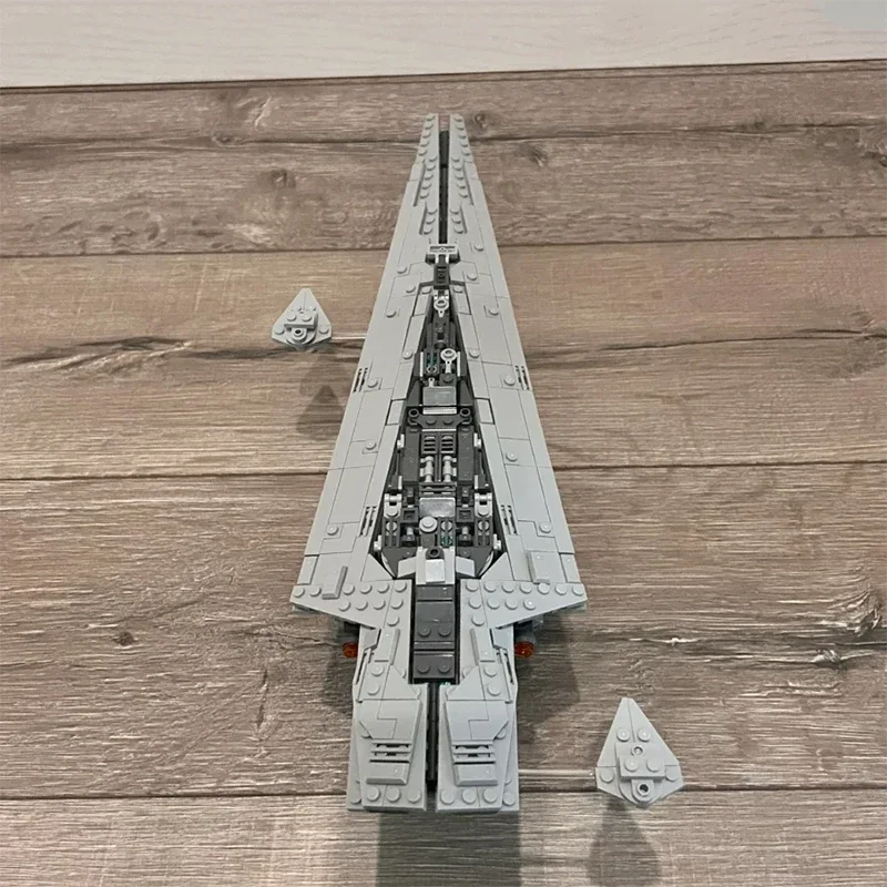 630PCS IN STOCK Executor Building Blocks Super Spaceship Model Fit 75356  Assembling Bricks Toy Birthday Gift For Children Adult 4