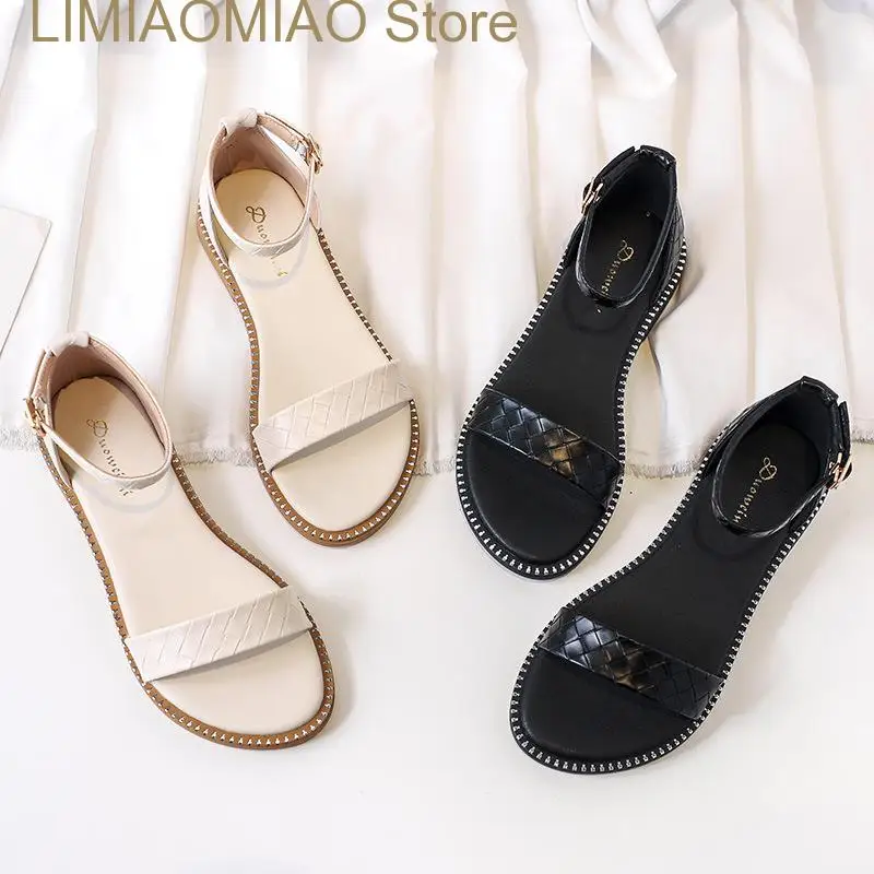 New Women Sandals Bohemia Style Summer Shoes for Women Flat Sandals Beach Shoes Flowers Flip Flops