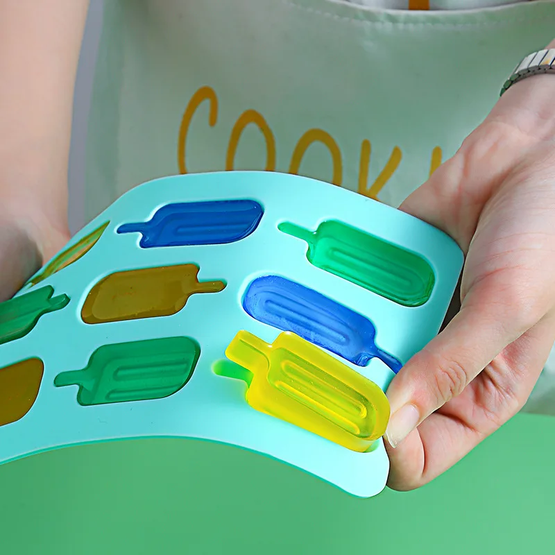 DIY Design Popsicle Mold Homemade Ice Maker Summer Homemade Popsicles Ice Tray Silicone Grid Mold Kitchen Gadgets