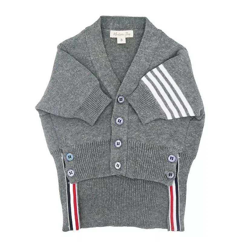 2023 New Quality Dog Grey Sweater Coat Luxury Brand Cats Cool Fashion Stylish Thick Comfortable Autumn Winter Pet Clothes