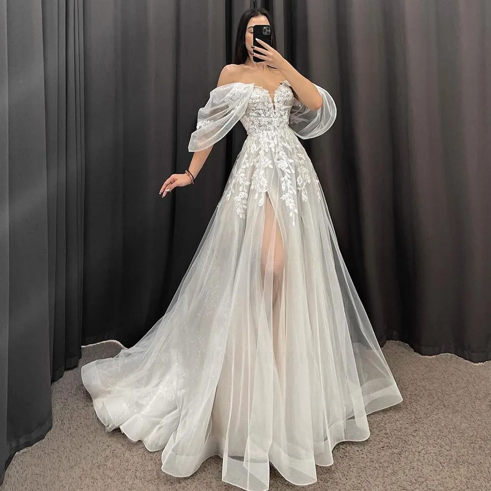 chinese dress ladies Modest Sheath Square V-neck Lace Wedding Dress with Short Sleeve Sweep