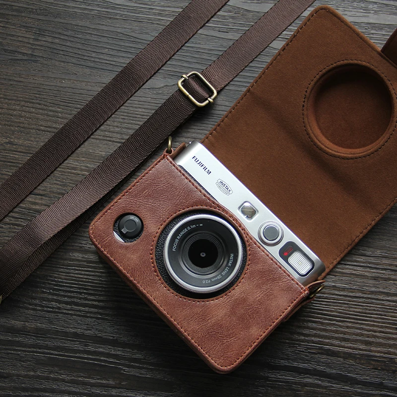 Custodia In Similpelle Marrone Per Fujifilm Instax Wide 300 – Con Tracolla, Protezione Da Urti, Accesso A Tutti I Comandi