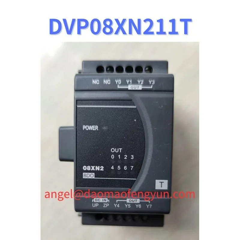 

DVP08XN211T Used module testing function OK