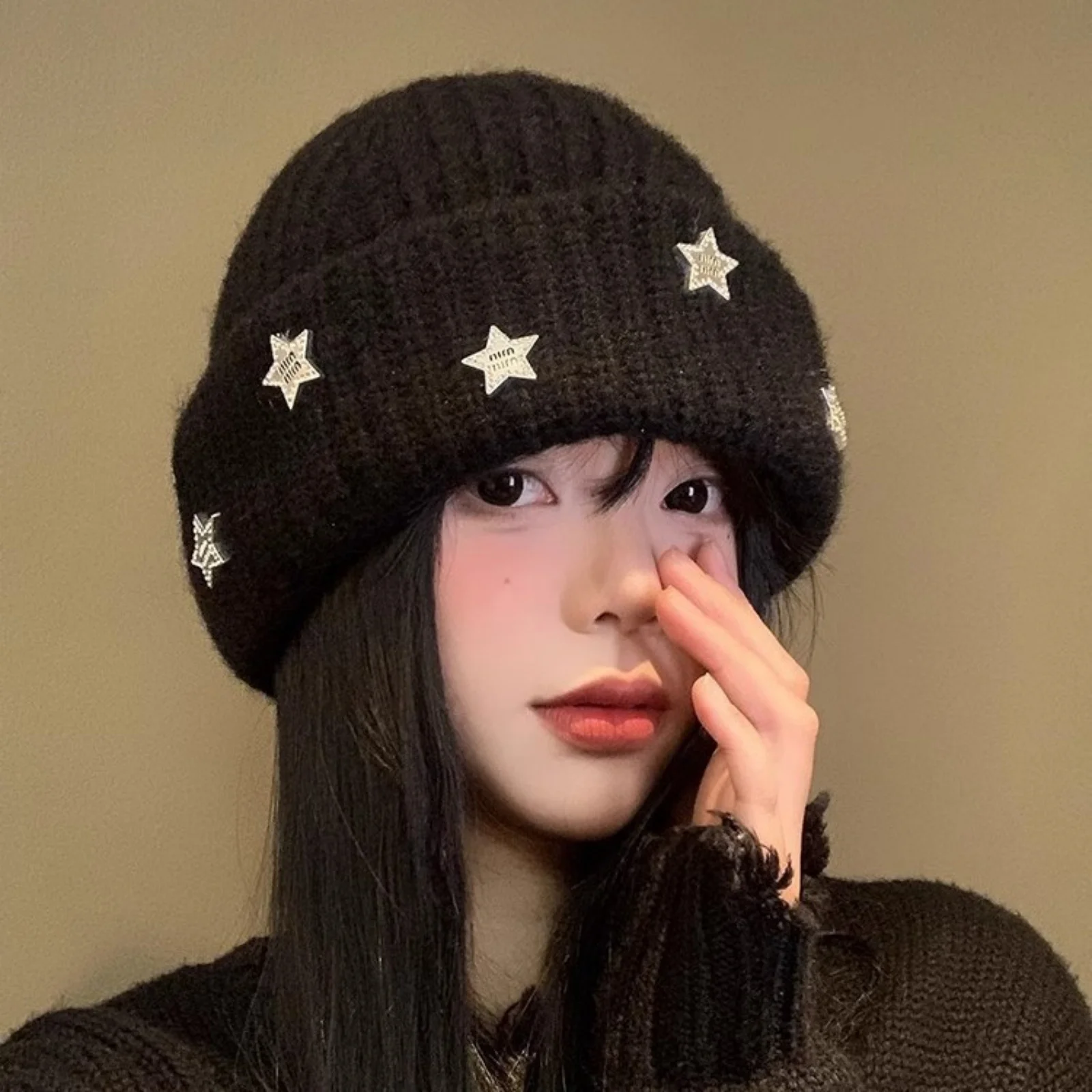 1PC Black Knit Beanie With Star Decor,Sparkly Rhinestone Winter Hat, Soft Warm Women's Headwear,Stylish Fashion Cold Weather Cap