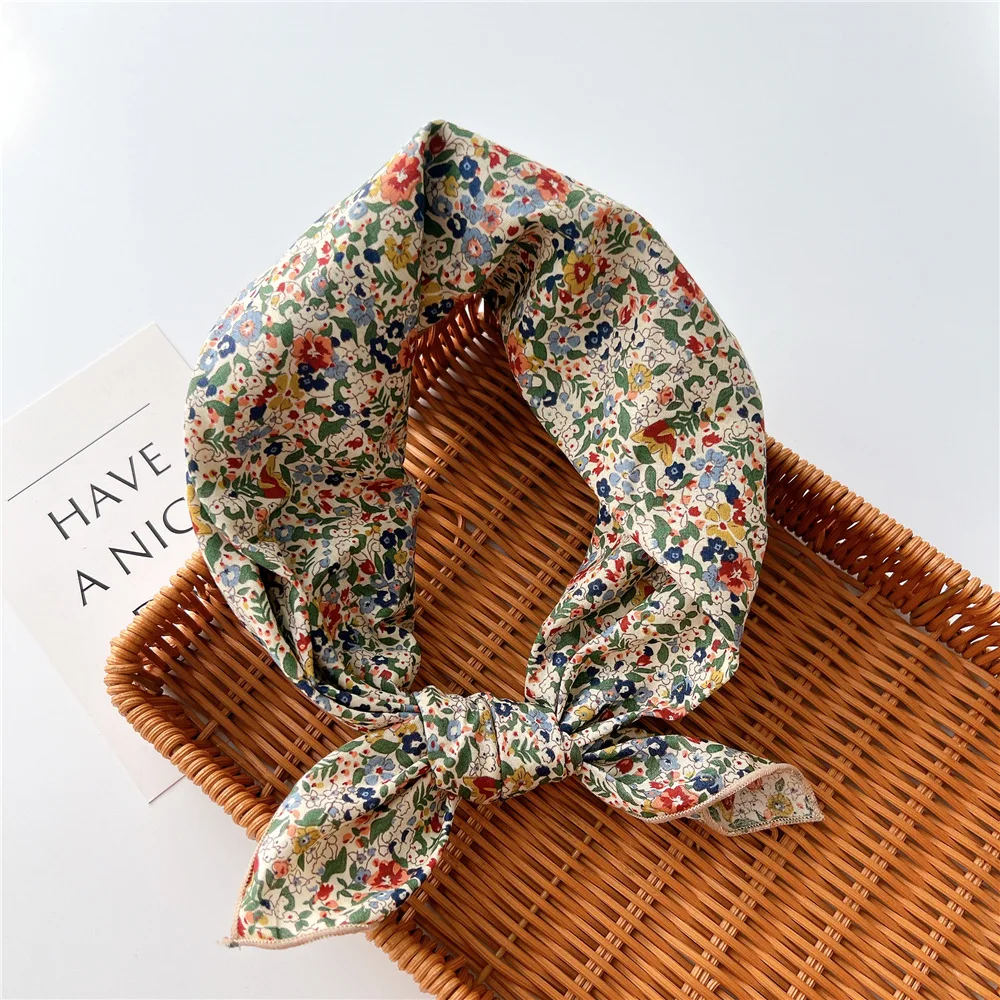Foulard bandana vintage coton imprimé fleurs - Jeronine Vintage