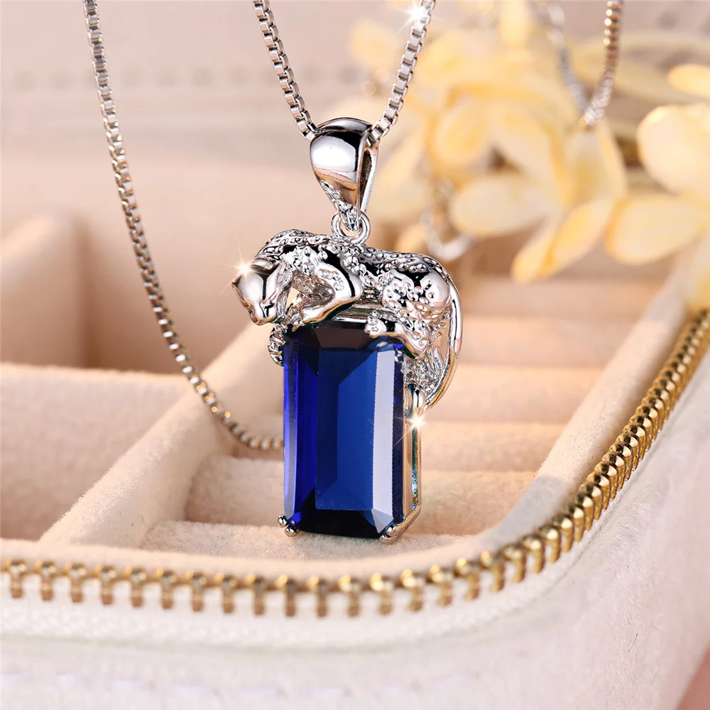 Luxury Female Crystal Green Zircon Stone Sqaure Pendant Necklace Vintage Silver Color Wedding Jewelry For Women