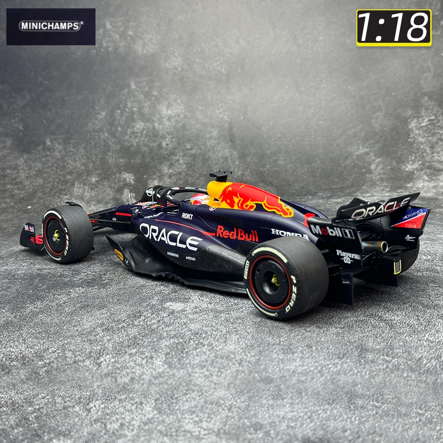 Minichamps 1:18 F1 RED BULL RB20 2024 Alloy F1 racing model static