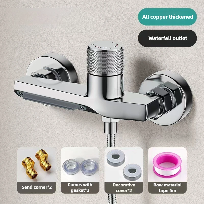 อ่างอาบน้ําสีเทาน้ําตกอ่างอาบน้ําก๊อกน้ําพร้อมฝักบัวมือทองเหลือง Chrome ติดผนังห้องน้ําฝักบัวแตะชุดระบบ 1