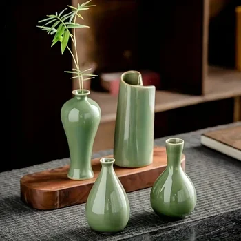Green Ceramic Table Vase 1