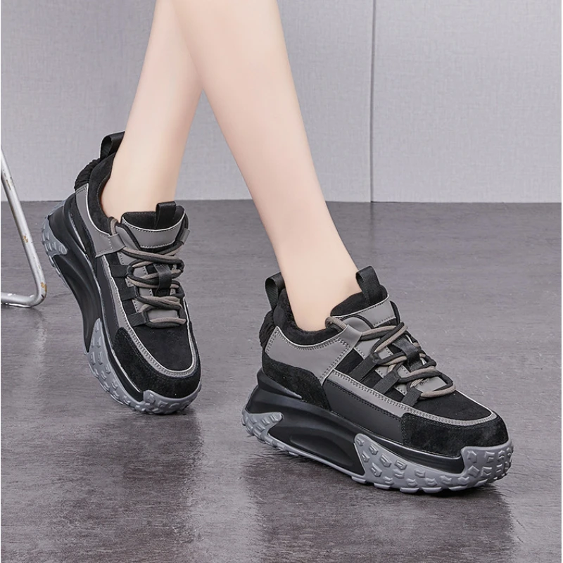 Fashion Social Shoes for Woman High Top Sneakers for Women Spring Outdoor Platform Sneakers Breathable Mesh Casual Shoes Women