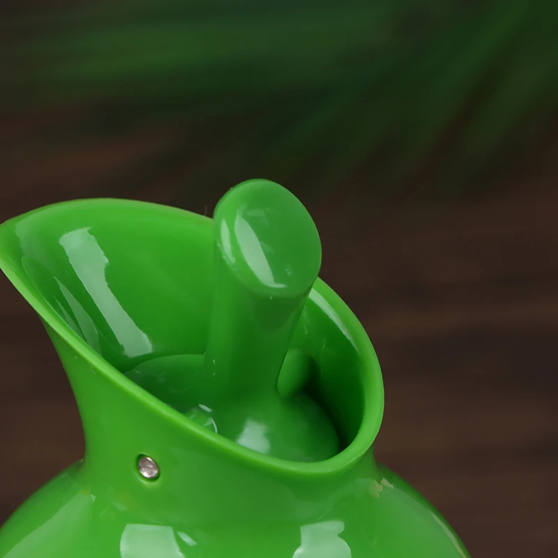 Easy Grips Salad Dressing Shaker Dispenser Leakproof Container Bottle Salad Dressing Shaker Sauces Mixer Bottles