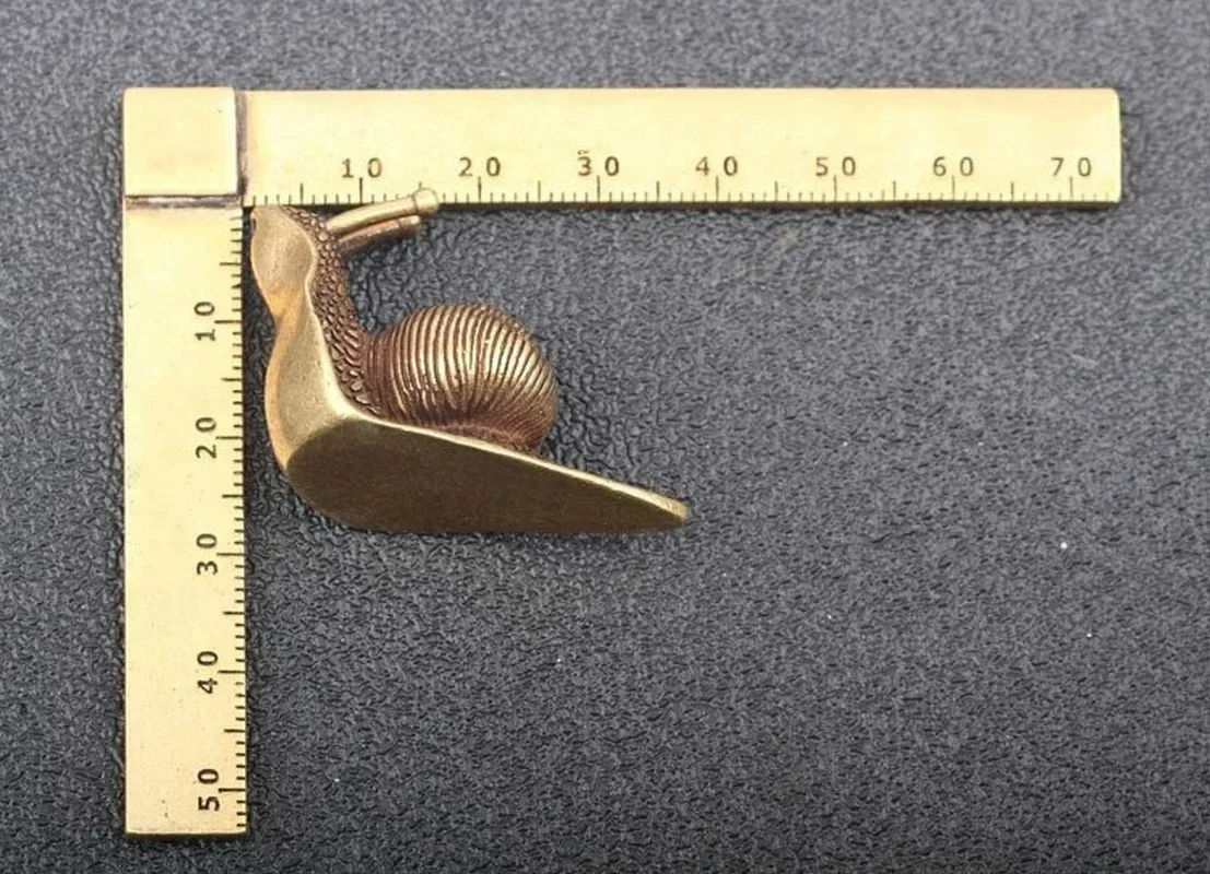 Retro Personality Pure Copper Mini Snail Decoration Desk Antique Brass Tea Pet Collection Home Decoration Tea Pet Fragrance Seat