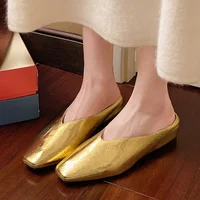 Femmes pantoufles 2025 nouveau bout carré sandales élégantes femmes été luxe chaussures de créateur confortable sans lacet pantoufles diapositives femmes 2
