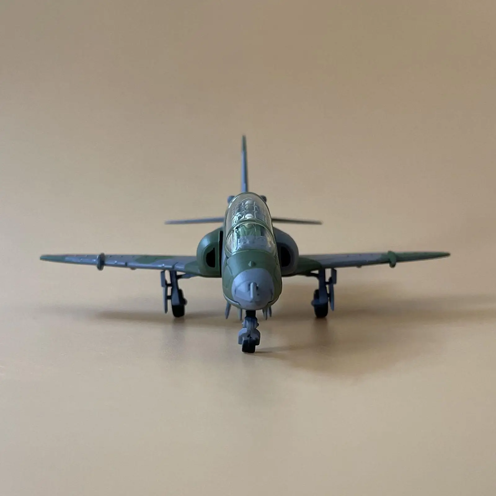 

Литая модель самолета 1/72 с подставкой для украшения стола