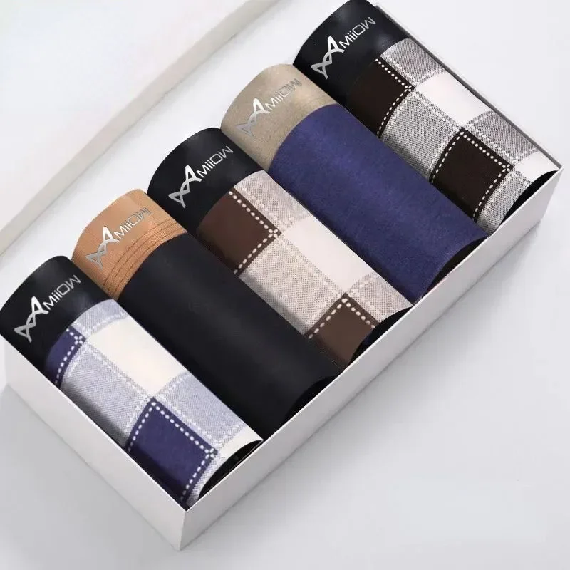 2024 New Men's Panties  Adult Underwear Cotton Boxer Panties Large Size Mid-rise Breathable Boxers Plaid Briefs Underpants