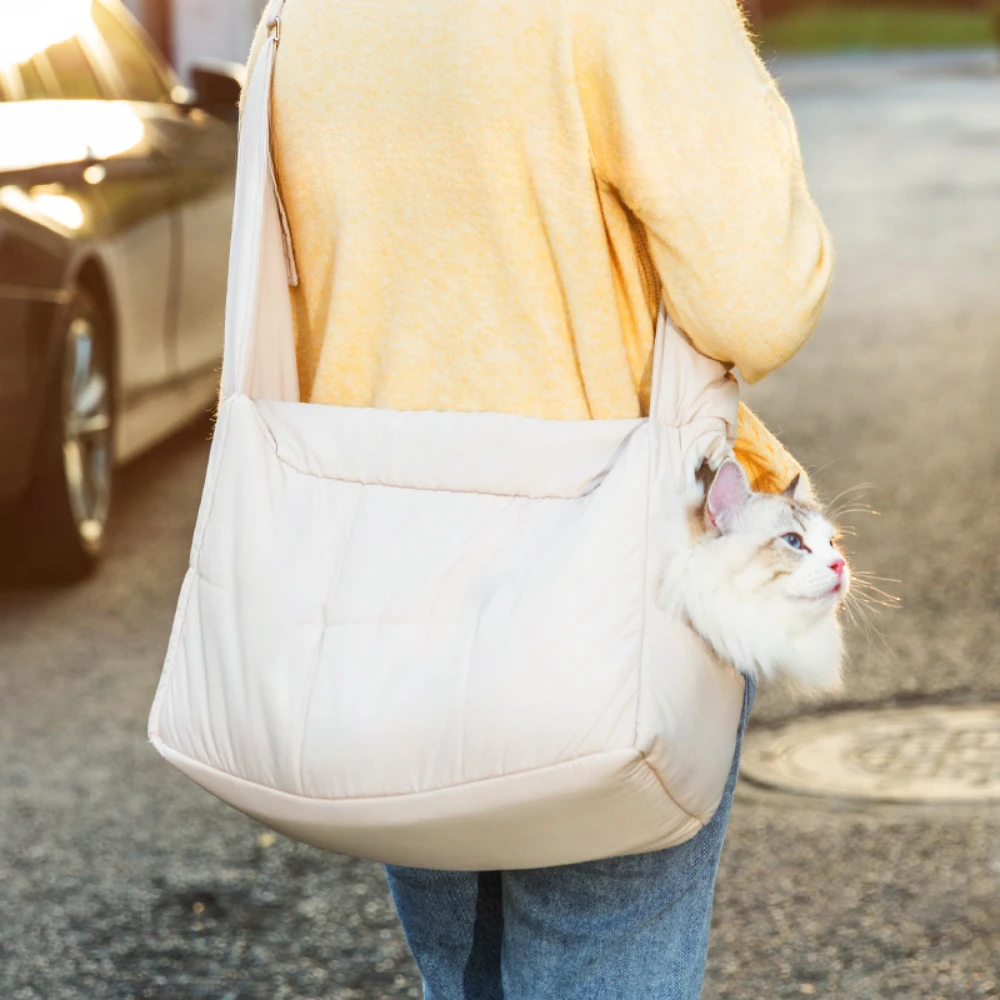 Pet Carrier Shoulder Bag Cat Carrier Sling Bag Winter Outdoor Puppy Travel Portable Warm Cat Walking