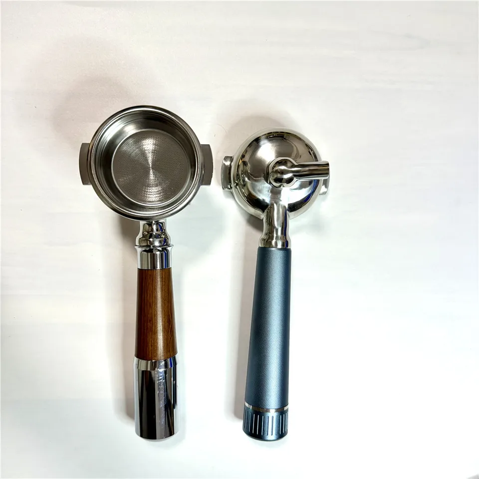 58Mm Bodemloze Portafilter, 58Mm Espresso Portafilter Roestvrijstalen Naakte Portafilter met Filtermand en Houten Handvat, 3 Oren Koffie Portafilter voor Barsetto (Type A2
