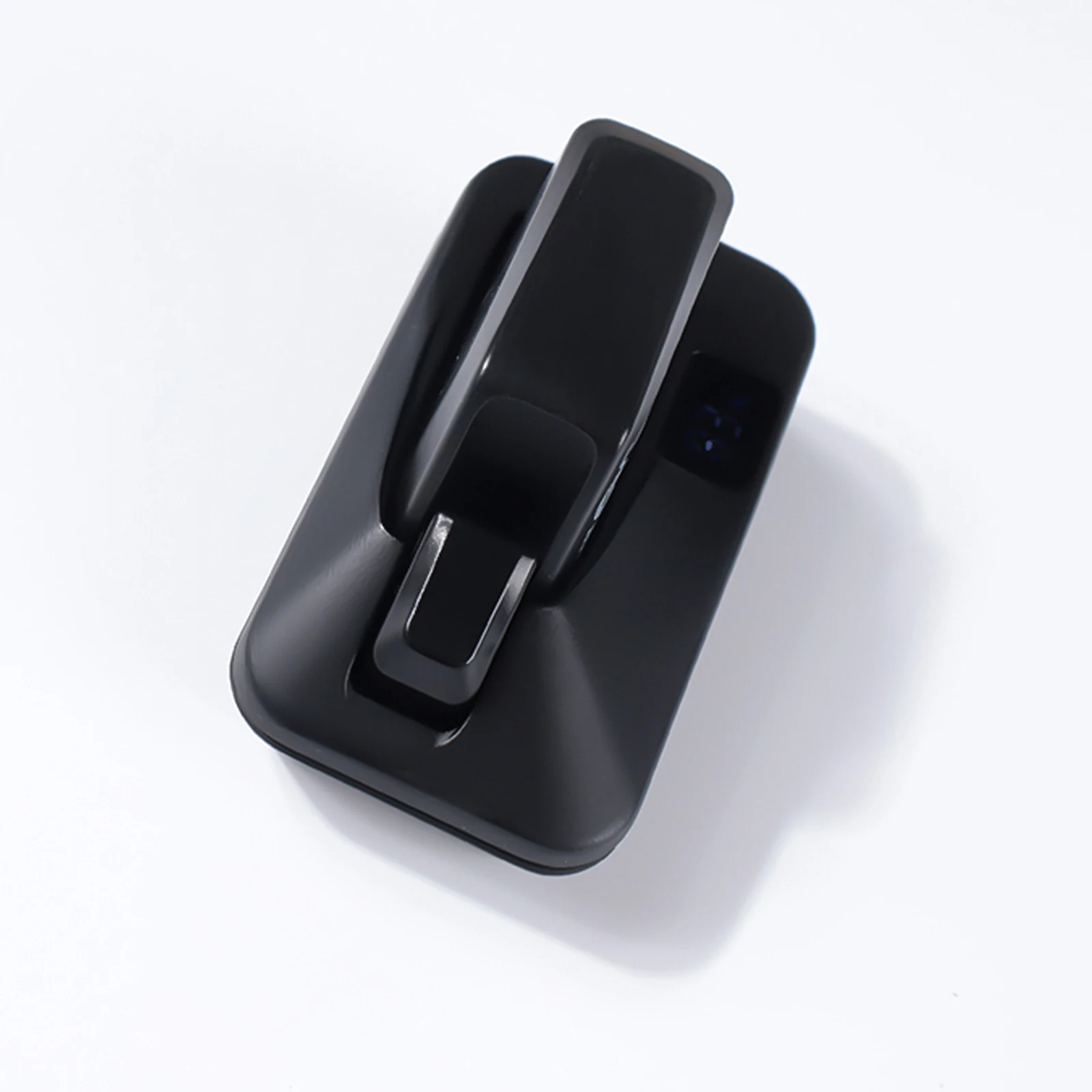 Electronic Bicycle Derailleur Battery Charger for Advanced Shifting Systems