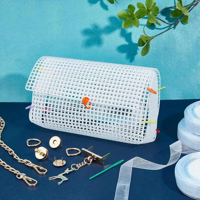 CRASPIRE Plastic Mesh Bag Making Kit – 5 Mesh Sheets, Yarn, Needles & Clasps For DIY Crochet Purses & Bags