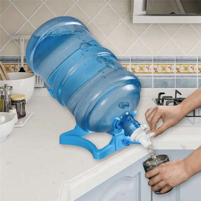 A51M-5 แกลลอนที่วางเหยือกน้ํา,ที่วางตู้น้ํา,เคาน์เตอร์ตู้น้ํากันลื่นพร้อมวาล์วจ่าย 2 อัน 1