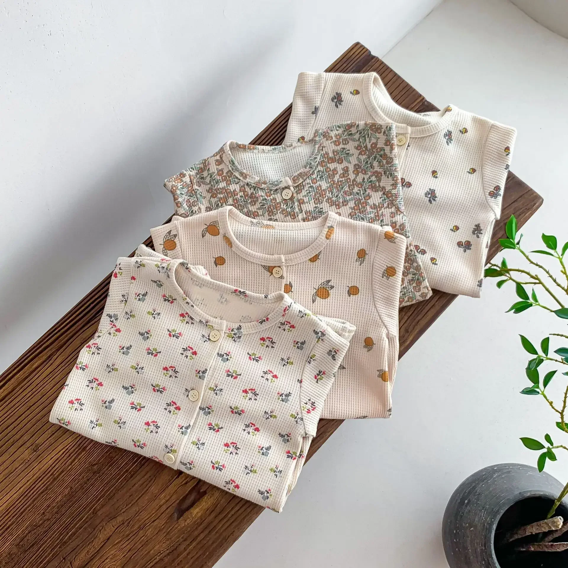 

7090 Korean 2023 Baby Infant Jumpsuit Longsleeve Floral Waffle Rompers Home Bottoming One-piece Newborn Clothes