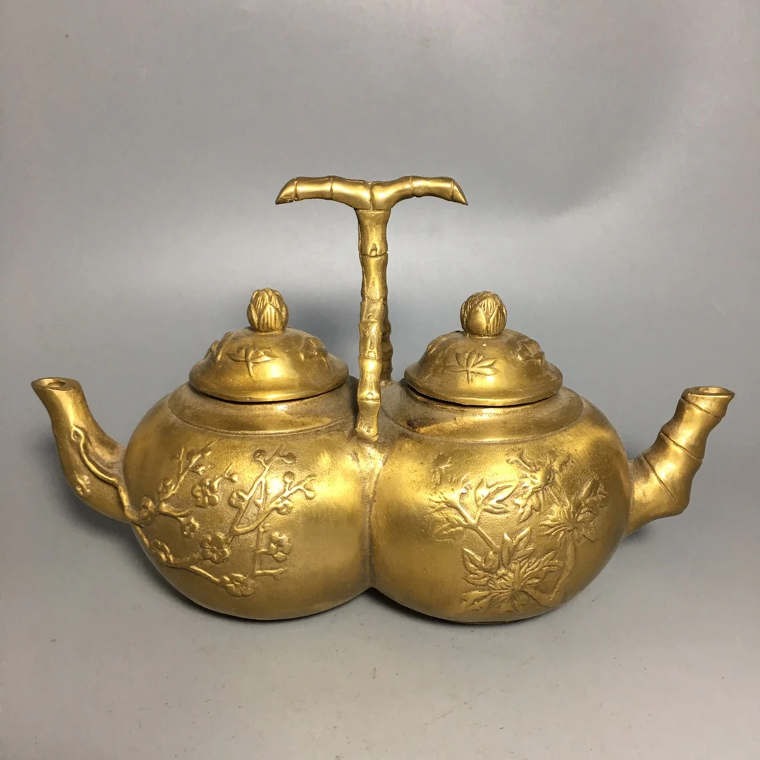 

Exquisite antique pure copper jug ornament