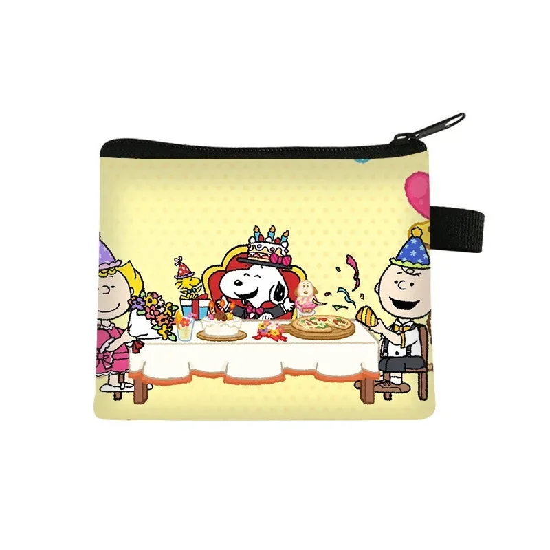 Monedero de dibujos animados para niños, de Snoopy y Charlie Brown, de Navidad, bonito monedero corto de animación, para niño y niña, bolsa de almacenamiento para auriculares con monedas pequeñas