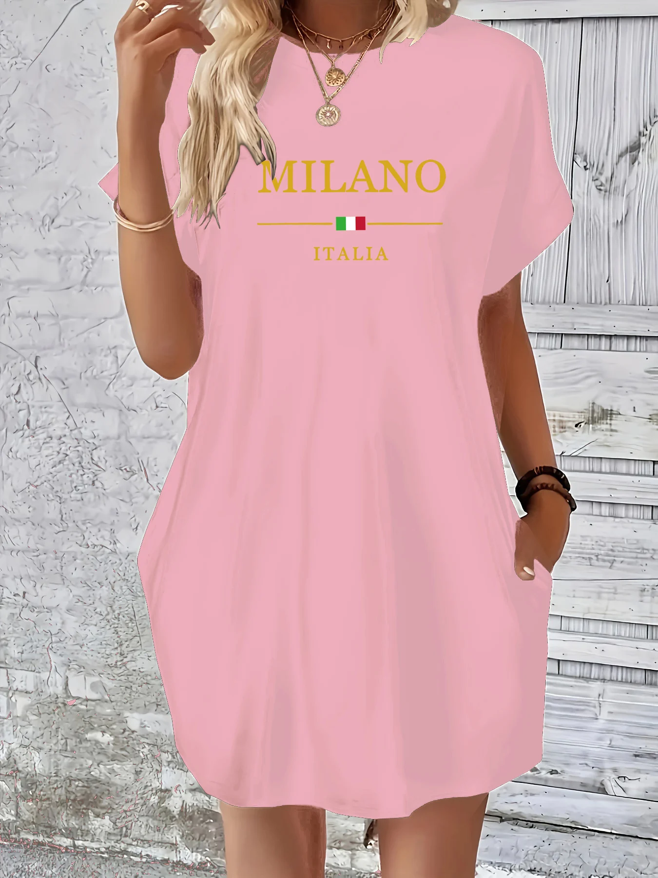 Senhoras verão solto milano italia carta padrão impresso em torno do pescoço manga curta bolso confortável casual vestido plus size