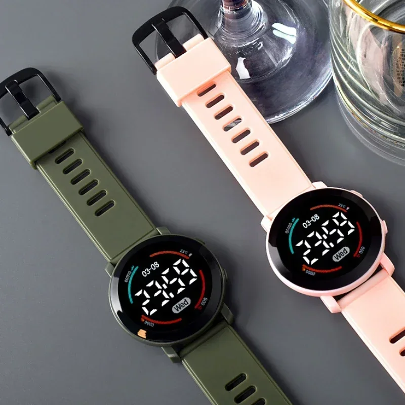 Luminous LED Sports Watch 2025 New Fashion Round Waterproof Electronic Watch Men and Women Digital Clock Relojes Electrónicos 3