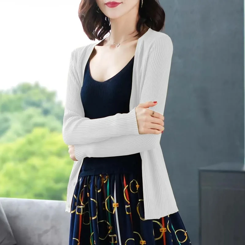 

Korean Female V-neck Ice Shreds Knitwear Cardigan Tops Summer Women Loose Sunscreen Jacket Lady Thin Style Air-conditioned Shirt