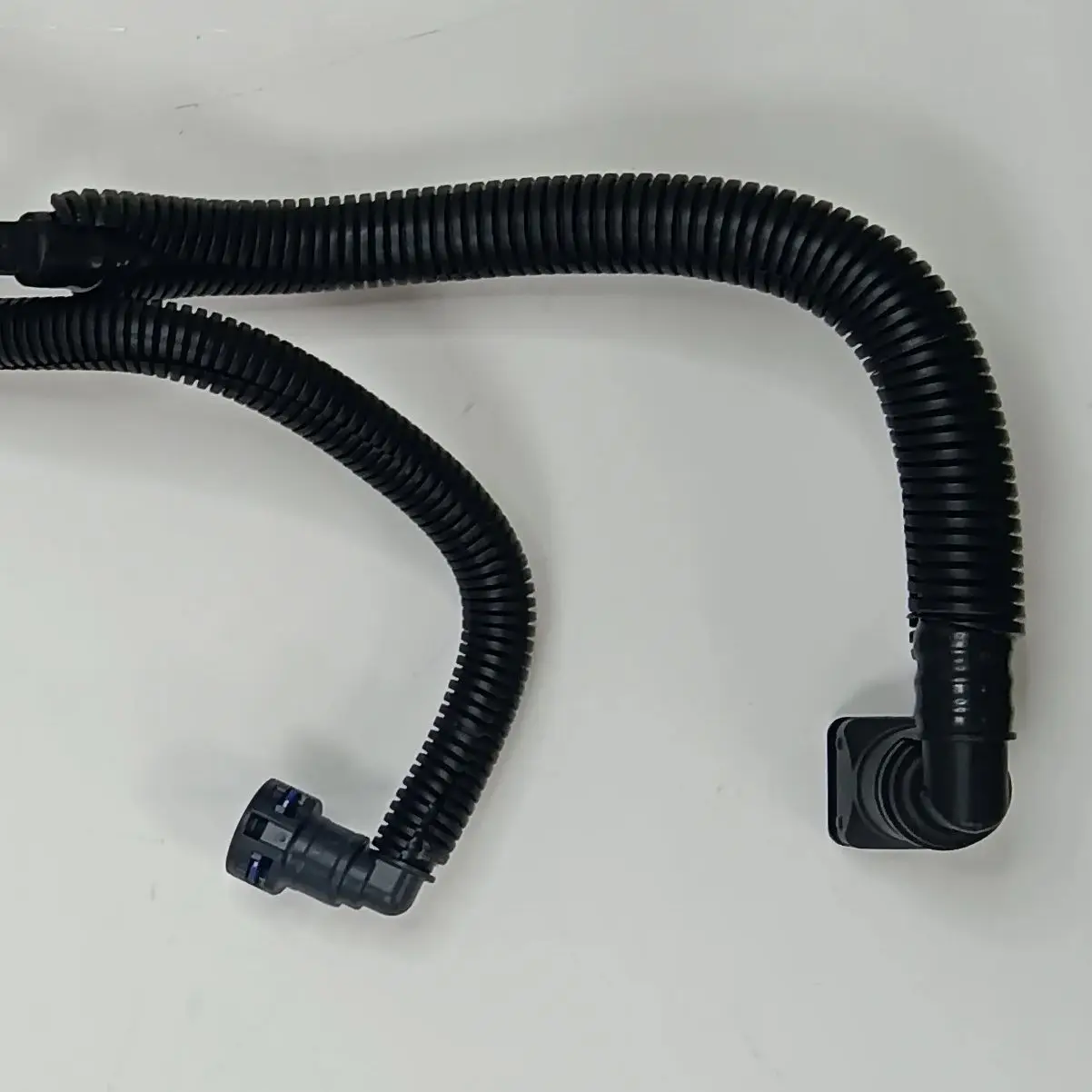 DG9Z-9D289P Car Accessories Engine Systems Fuel Vapour Separator For Ford Lincoln Fusion
