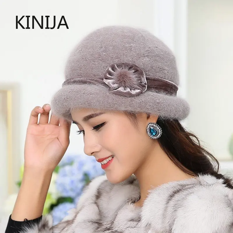    ܿ   ε巯  ȥ 䳢  ,  Ʈ  ڸ    Femme Hiver  